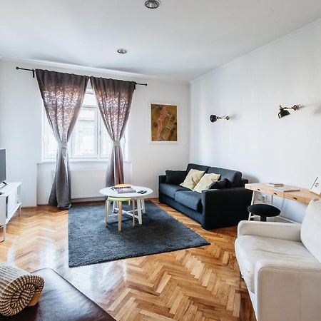 Bond Apartment Zagreb Luaran gambar