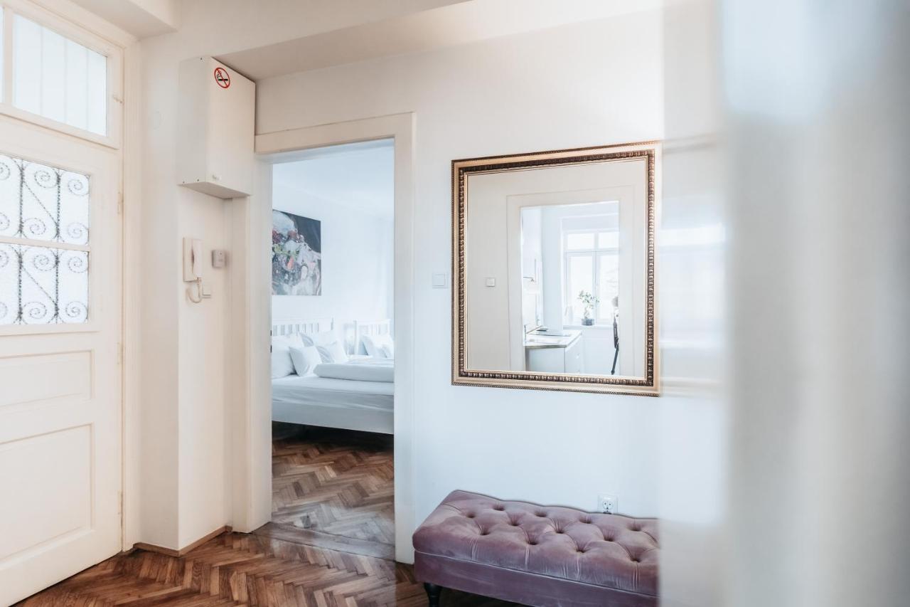 Bond Apartment Zagreb Luaran gambar